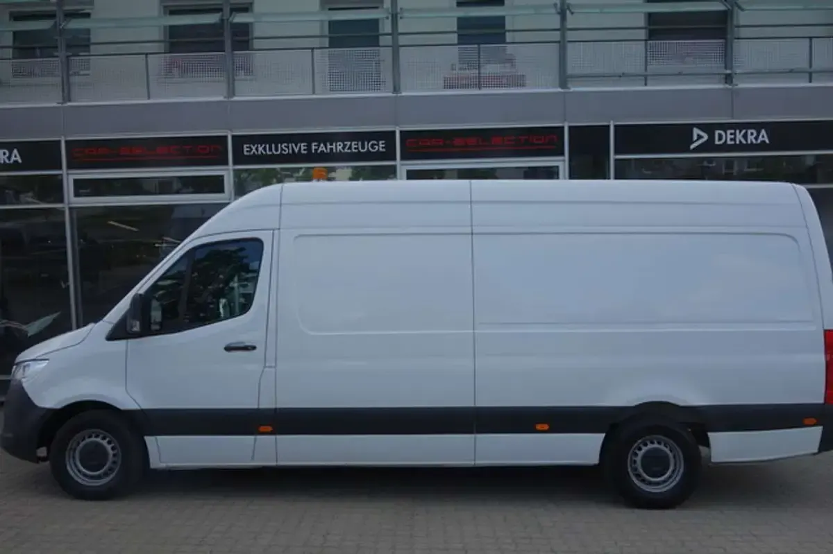 Gebraucht Mercedes Sprinter 190 PS (139 kW) 2020 Weiß Van
