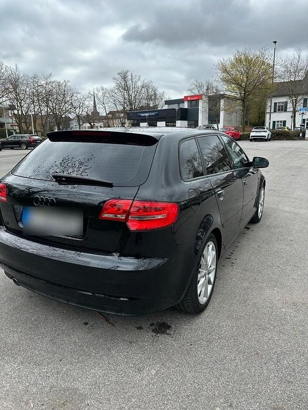 Second-hand Audi A3 S-Line 105 CP (77 kW) 2012 Negru Hatchback