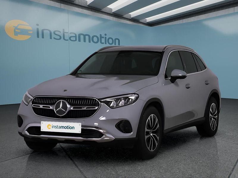 Grau Gebraucht 2024 Mercedes GLC220 SUV | 55.949 € (Guter Preis) - Bild 1/4
