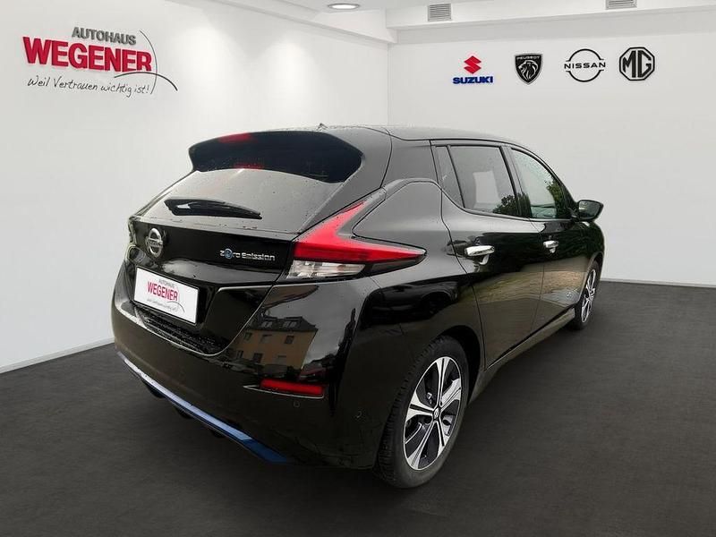 Gebraucht Nissan Leaf Tekna 110 kW (150 PS) 2019 Black (m) Kleinwagen