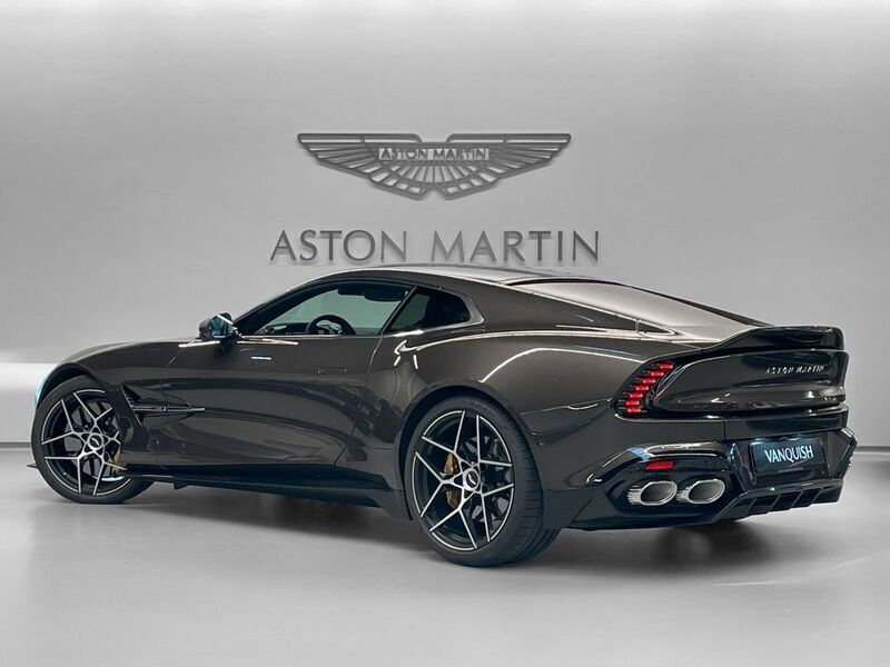 Gebraucht Aston Martin Vanquish 835 PS (614 kW) 2025 Grau Coupé