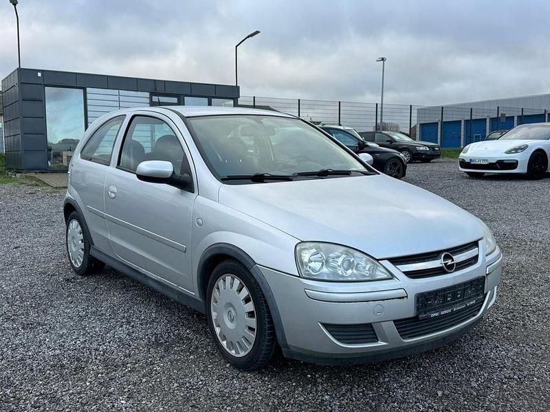 Gebraucht Opel Corsa Edition 60 PS (44 kW) 2006 Silber Kleinwagen