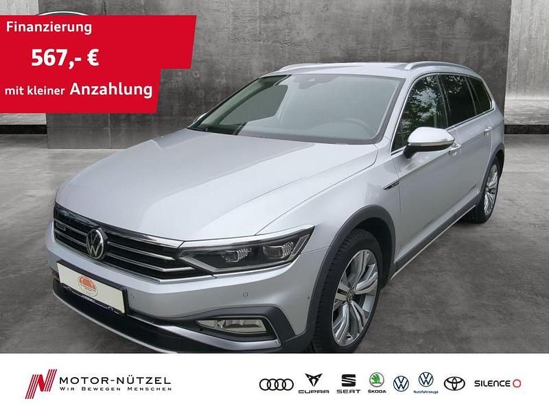Silber Gebraucht 2021 VW Passat Alltrack Kombi | 25.930 € (Fairer Preis) - Bild 1/4
