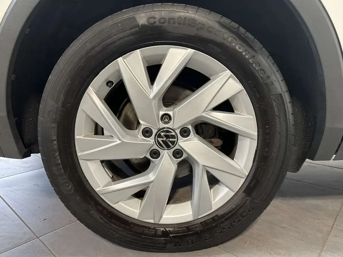 Gebraucht VW Tiguan Allspace Sport 200 PS (147 kW) 2022 Weiß SUV