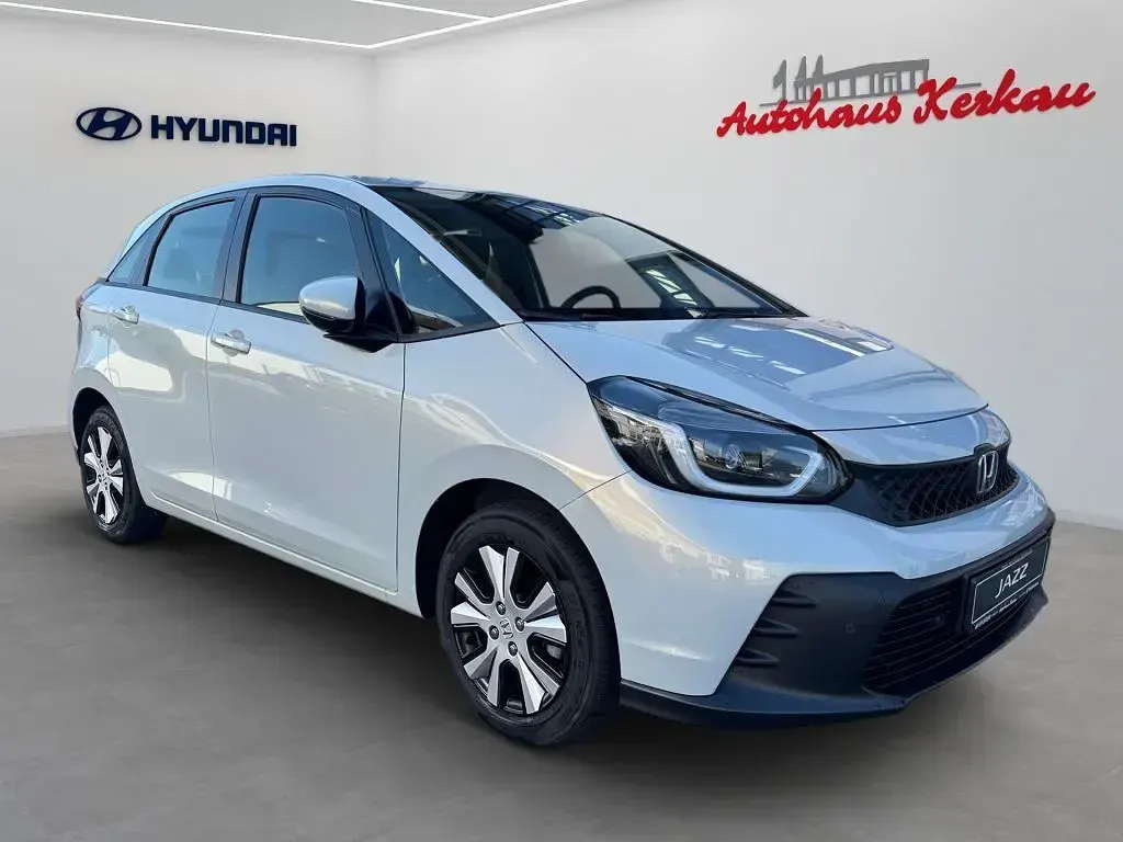 Gebraucht Honda Jazz Elegance 107 PS (78 kW) 2026 Sunlight white Kleinwagen
