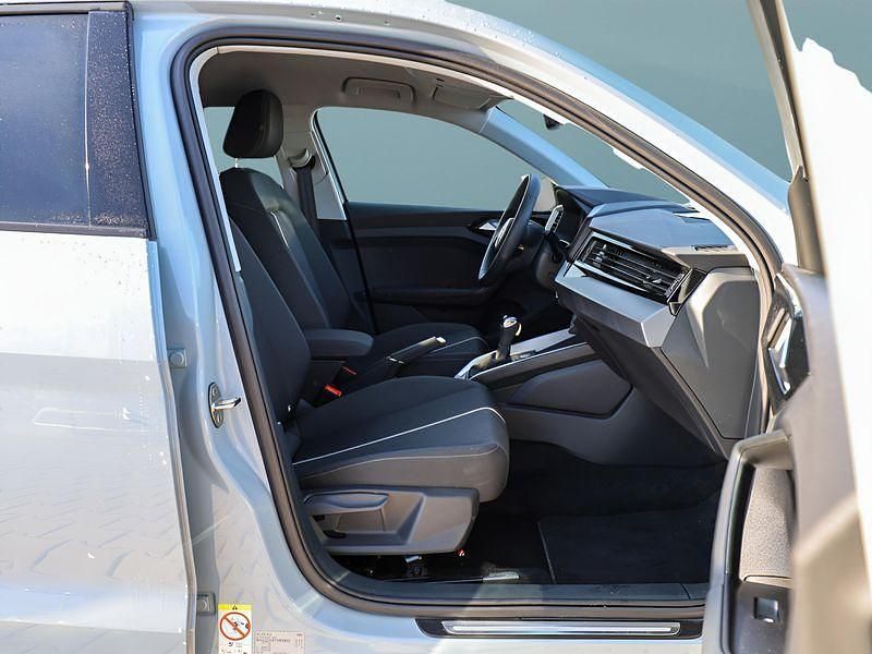 Gebraucht Audi A1 95 PS (69 kW) 2025 Grau Kleinwagen