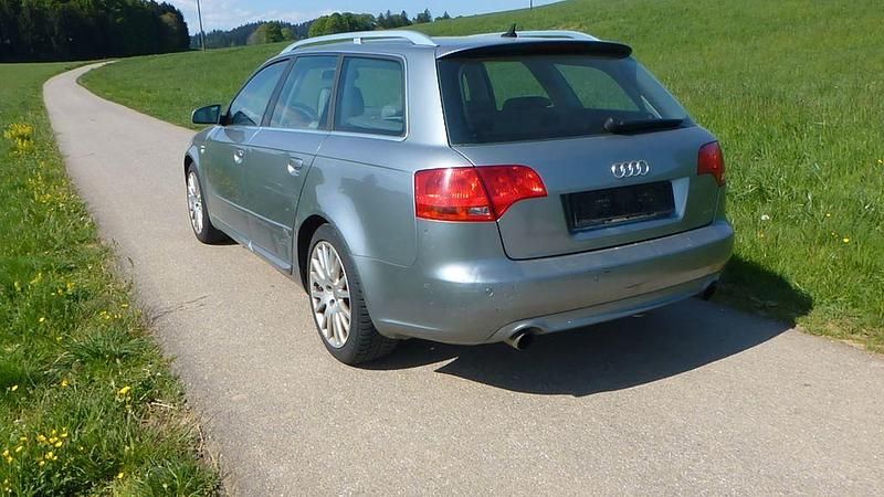 Gebraucht Audi A4 256 PS (188 kW) 2005 Grau Kombi