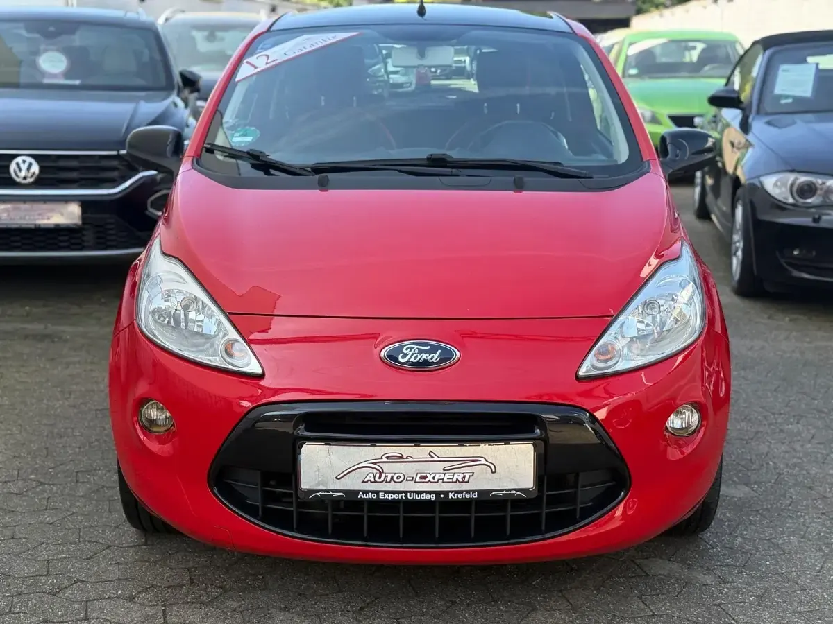 Gebraucht Ford Ka Titanium 69 PS (50 kW) 2015 Rot Kleinwagen