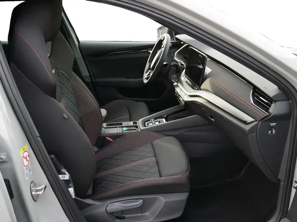 Neu Skoda Octavia RS 265 PS (194 kW) 2026 Grau Kombi