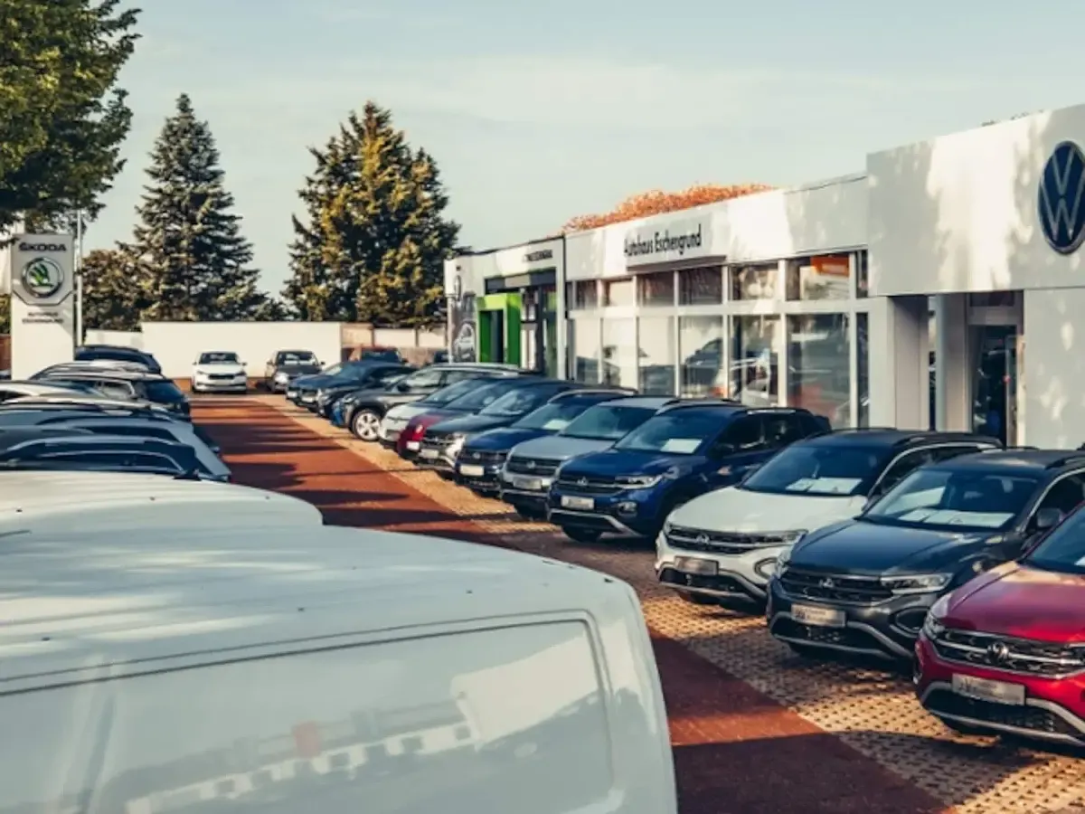 Gebraucht VW ID.3 Pro Performance 150 kW (204 PS) 2024 Mondsteingrau Kleinwagen