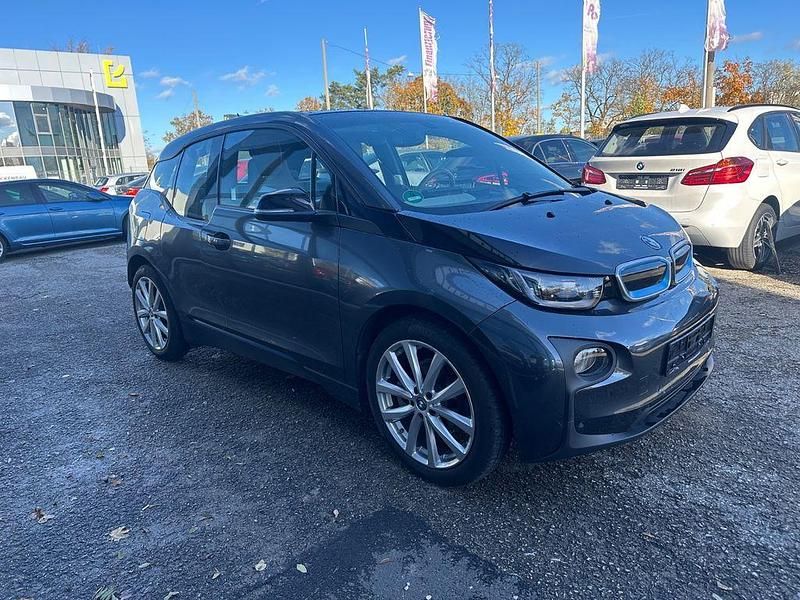 Grau Gebraucht 2016 BMW i3 Sport Line Kleinwagen | 14.999 € (Fairer Preis) - Bild 1/4