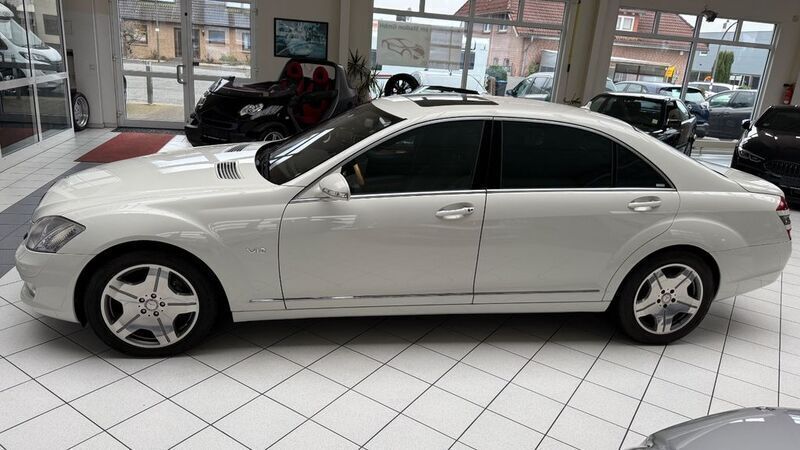 Gebraucht Mercedes S600 517 PS (380 kW) 2007 Weiß Limousine