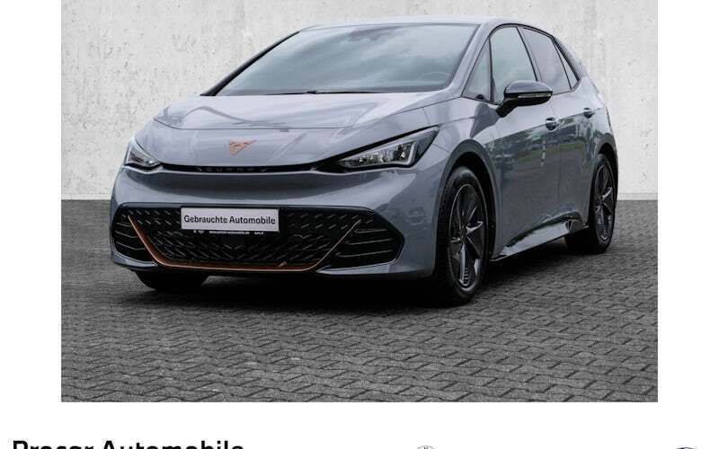 Grau Gebraucht 2024 Cupra Born Kleinwagen | 27.490 € (Guter Preis) - Bild 1/4