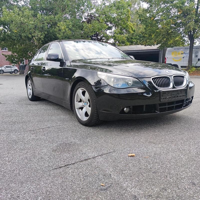 Schwarz Gebraucht 2006 BMW 535 Limousine | 5.999 € (Fairer Preis) - Bild 1/4
