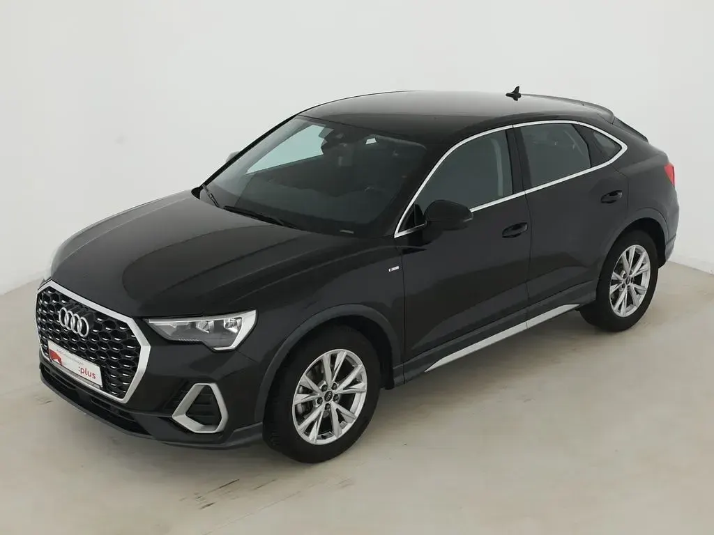 Gebraucht Audi Q3 Sportback S-Line 150 PS (110 kW) 2023 Schwarz SUV