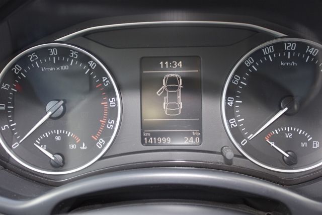 Gebraucht Skoda Octavia Elegance 140 PS (102 kW) 2009 Grau metallic Kombi