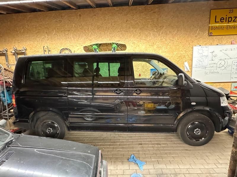 Gebraucht VW Multivan 174 PS (127 kW) 2006 Schwarz Van