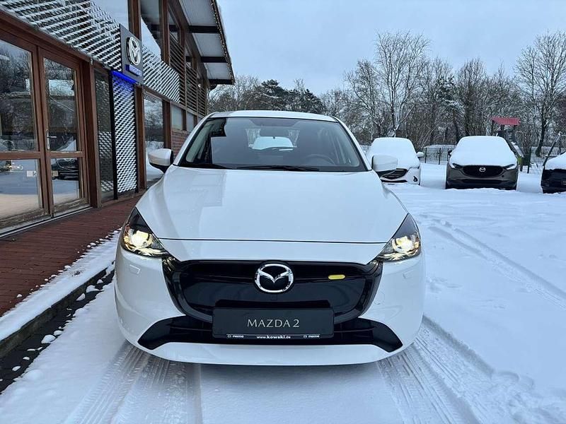 Gebraucht Mazda 2 Center-Line 75 PS (55 kW) 2023 Arctic white Kleinwagen