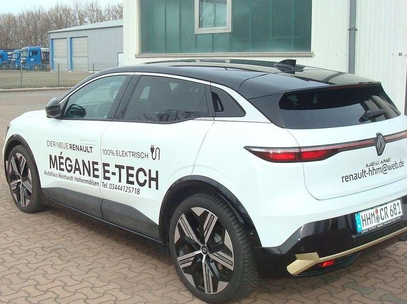 Gebraucht Renault Megane E-Tech Iconic 160 kW (218 PS) 2022 Weiß Limousine