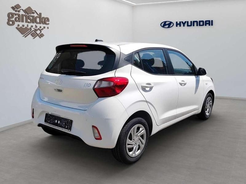 Neu Hyundai i10 Select 63 PS (46 kW) 2025 Atlas withe Kleinwagen