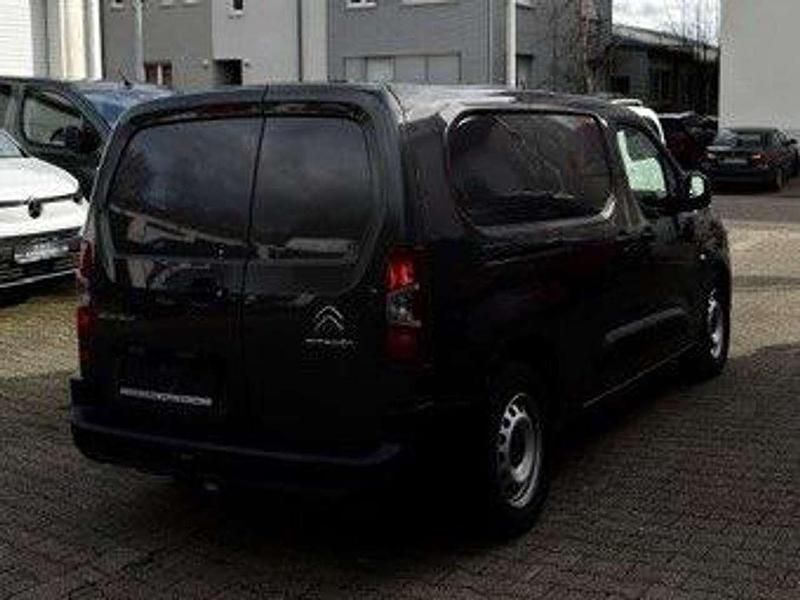 Gebraucht Citroën Berlingo 131 PS (96 kW) 2021 Lackierung platiniumgrau/met Van / Kleinbus