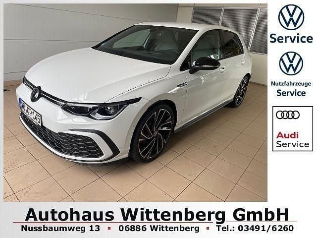 Gebraucht VW Golf VIII Style 200 PS (147 kW) 2024 Weiß Limousine