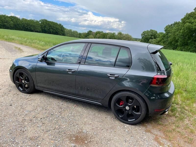 Grau Gebraucht 2012 VW Golf VII GTI Limousine | 7.150 € - Bild 1/4