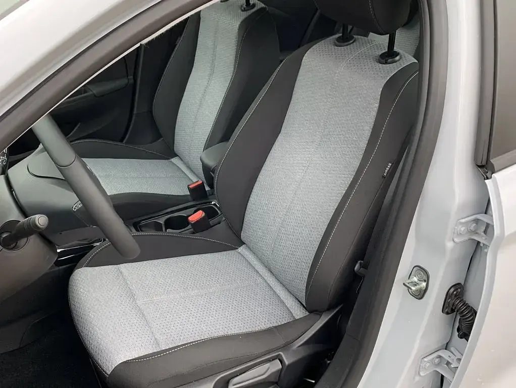 Nowe Opel Corsa Edition 101 KM (74 kW) 2026 Biały Hatchback