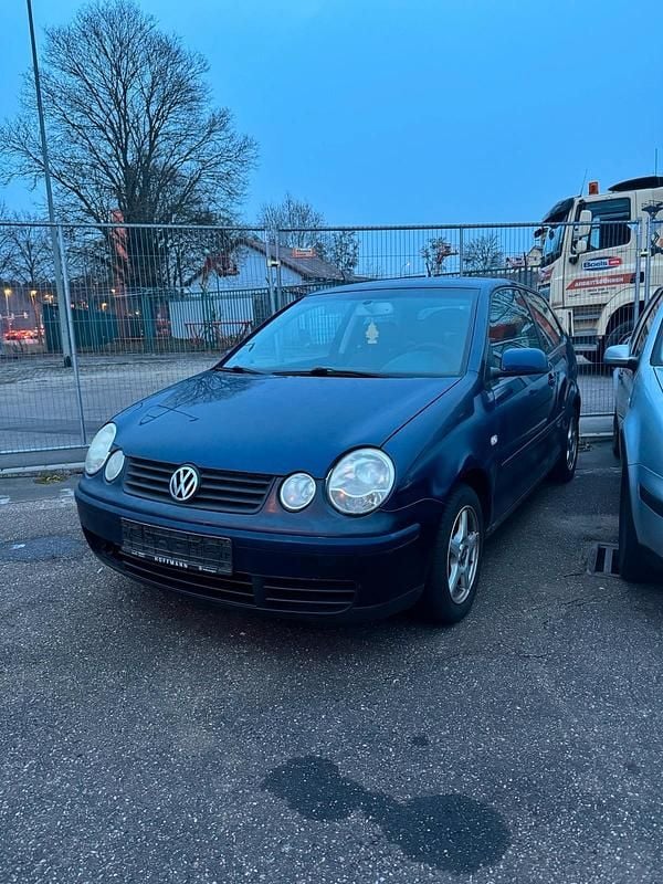 Blau Gebraucht 2005 VW Polo Kleinwagen | 399 € (Superpreis) - Bild 1/4