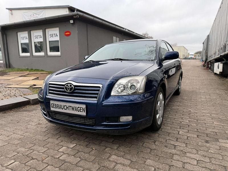 Gebraucht Toyota Avensis 129 PS (94 kW) 2004 Dark blue mica metallic Limousine