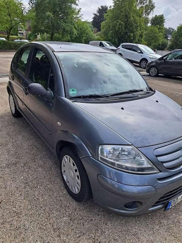 Grau Gebraucht 2009 Citroën C3 Tonic Kleinwagen | 1.850 € (Guter Preis) - Bild 1/4