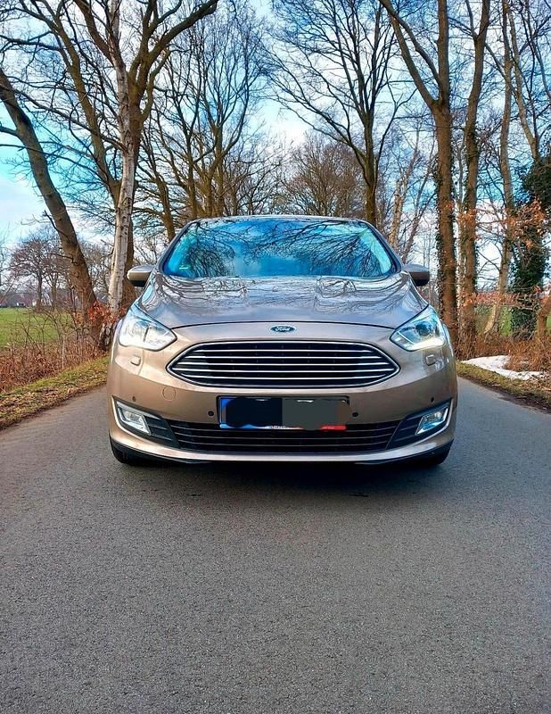 Gebraucht Ford C-MAX 150 PS (110 kW) 2019 Braun Van / Kleinbus