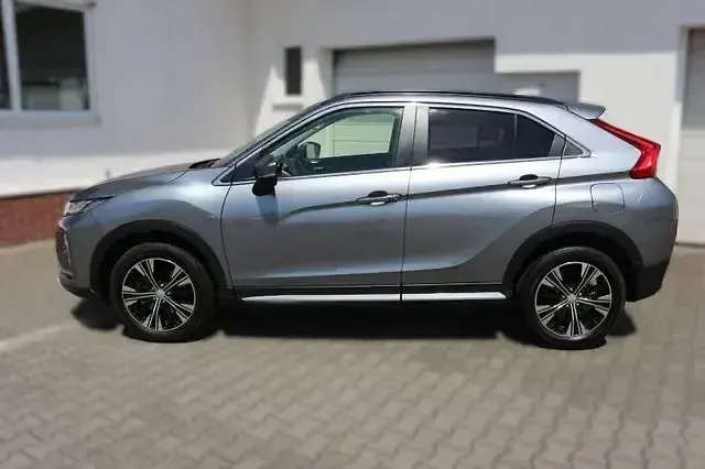 Gebraucht Mitsubishi Eclipse Cross Edition 163 PS (119 kW) 2019 Grau SUV