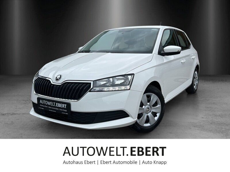 Candyweiss Gebraucht 2021 Skoda Fabia Cool Plus Limousine | 14.890 € (Fairer Preis) - Bild 1/4