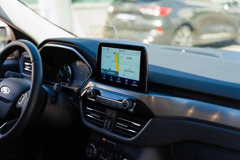 Gebraucht Ford Kuga Titanium X 224 PS (164 kW) 2021 Weiss SUV