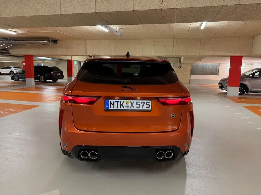 Gebraucht Jaguar F-Pace SVR 575 PS (422 kW) 2024 Orange SUV