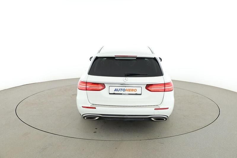 Gebraucht Mercedes E250 Avantgarde 211 PS (155 kW) 2016 Weiß Kombi