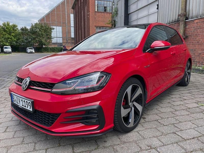 Gebraucht VW Golf VII GTI 310 PS (228 kW) 2018 Rot Limousine