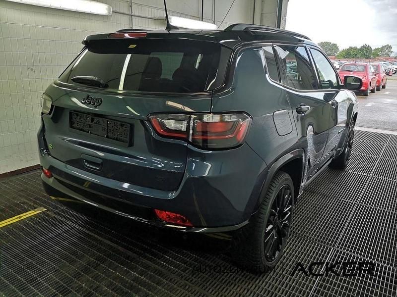 Gebraucht Jeep Compass 131 PS (96 kW) 2023 Blau SUV
