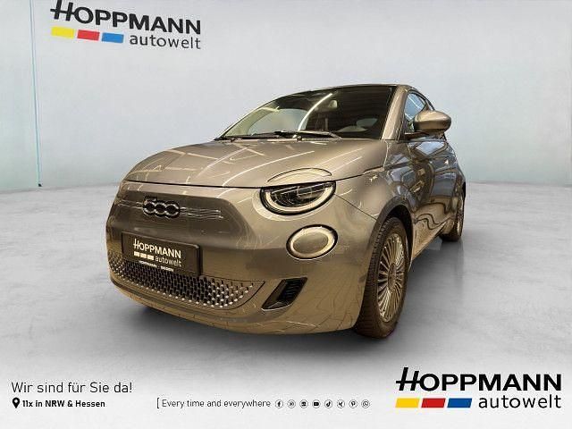 Grau Gebraucht 2022 Fiat 500e Limousine | 16.990 € (Fairer Preis) - Bild 1/4