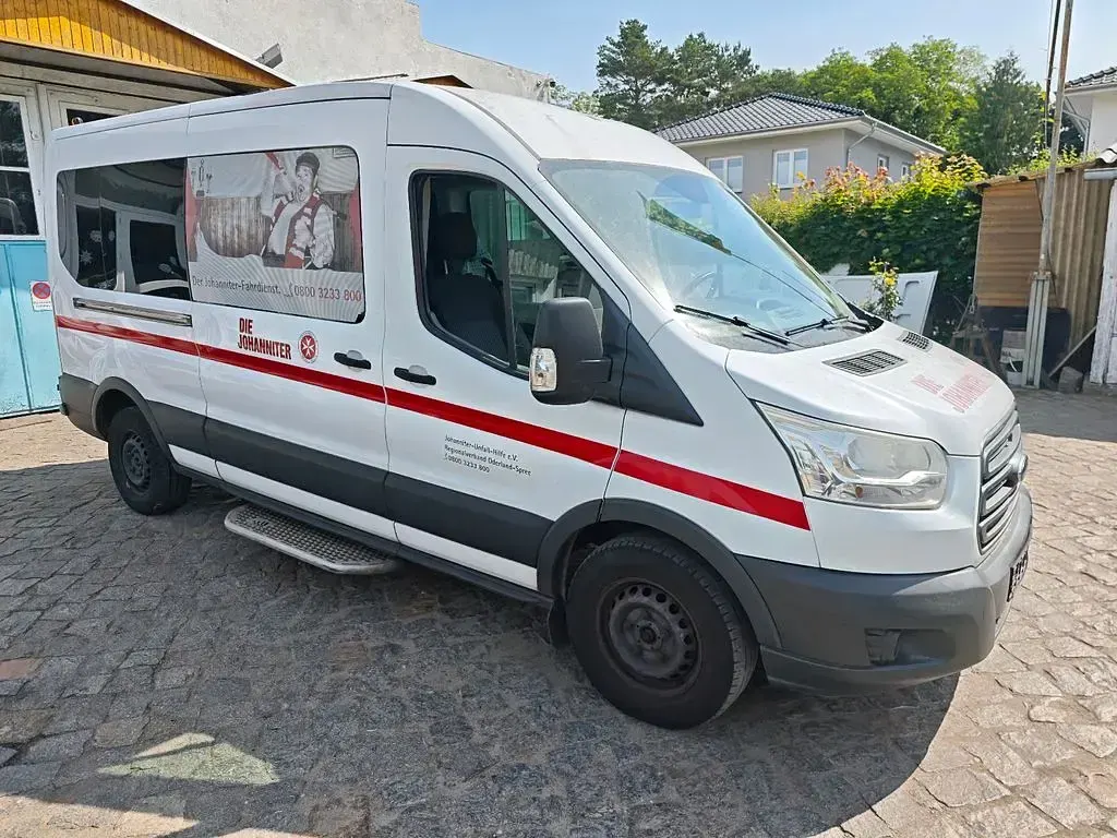 Gebraucht Ford Transit Trend 125 PS (91 kW) 2015 Weiß Kombi