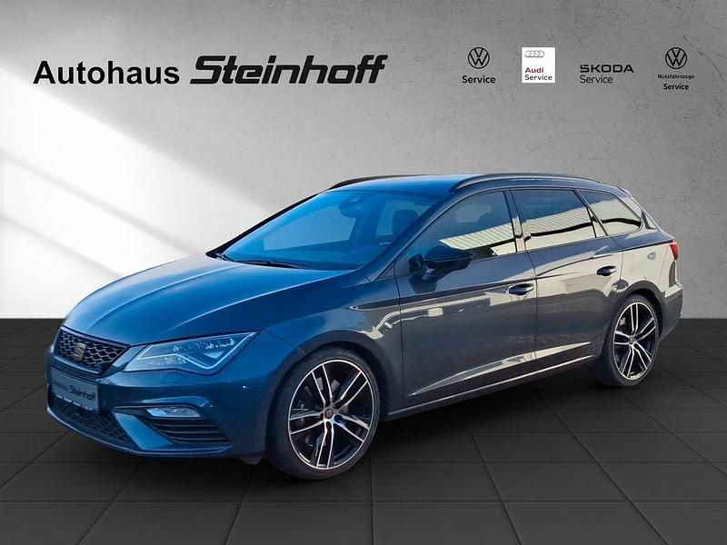 Grau Gebraucht 2020 Seat Leon ST 4Drive Kombi | 20.999 € (Superpreis) - Bild 1/4