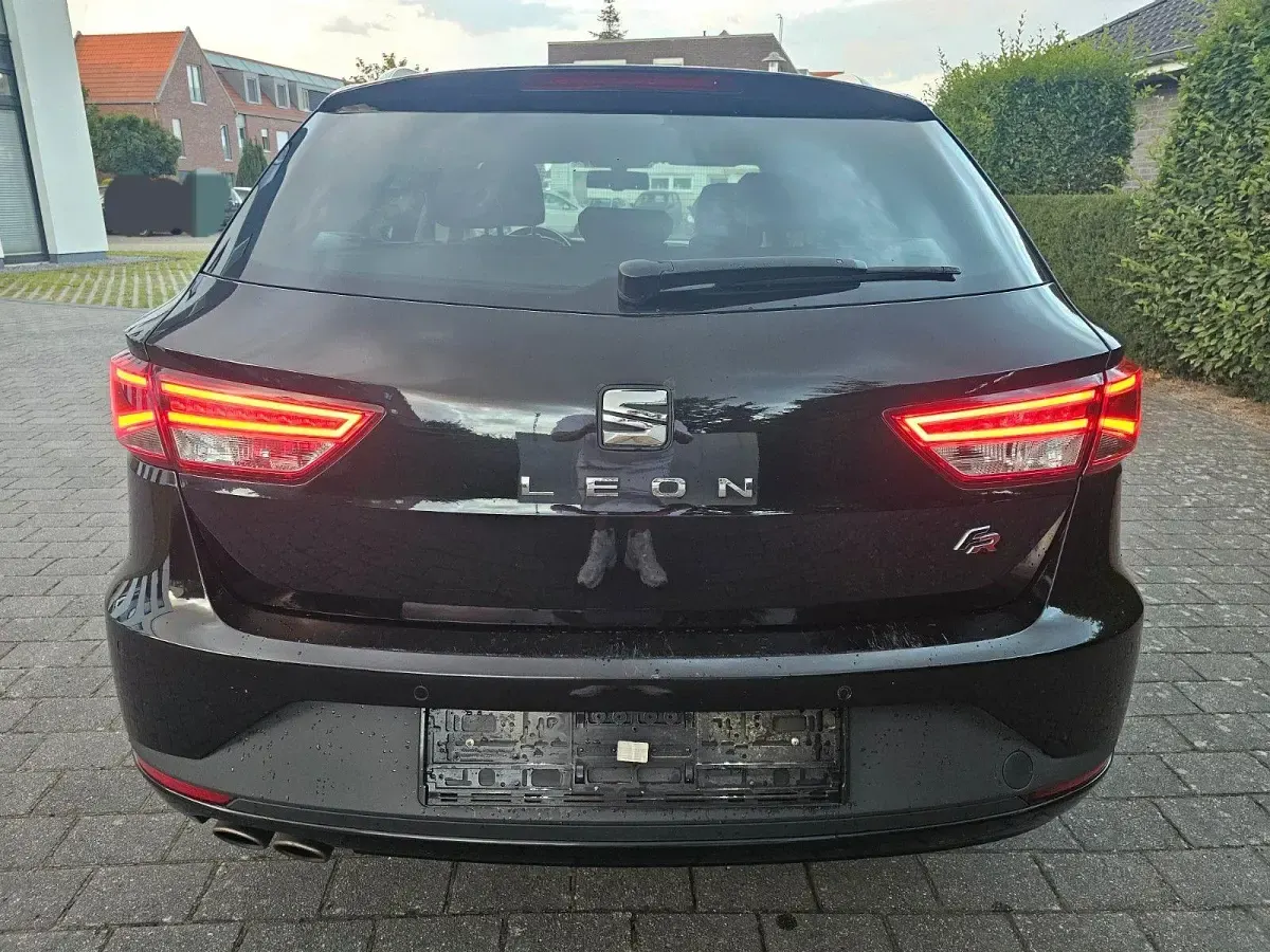 Gebraucht Seat Leon ST FR 150 PS (110 kW) 2015 Schwarz Kombi