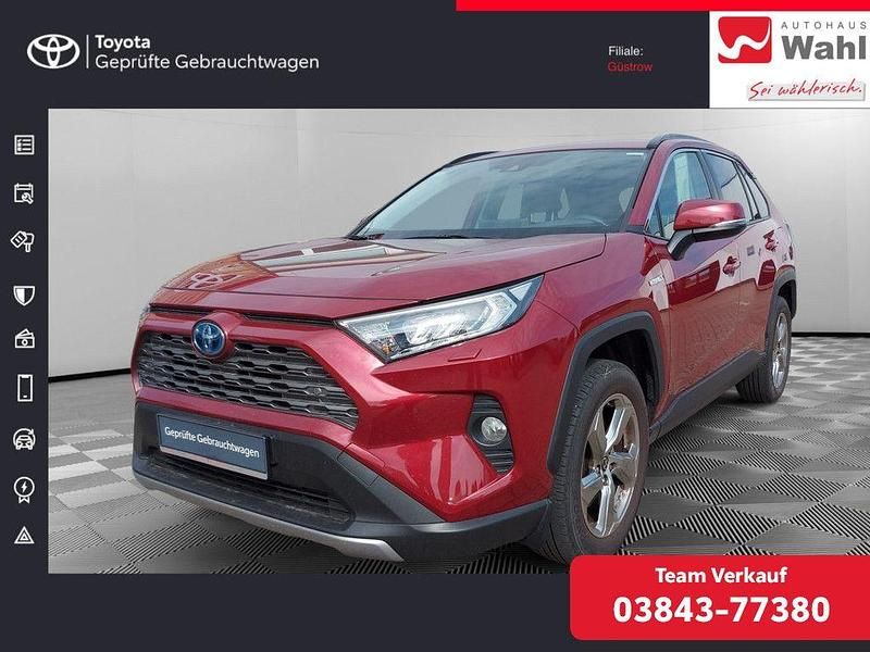 Rot Gebraucht 2021 Toyota RAV4 Hybrid Team SUV | 27.990 € (Fairer Preis) - Bild 1/4