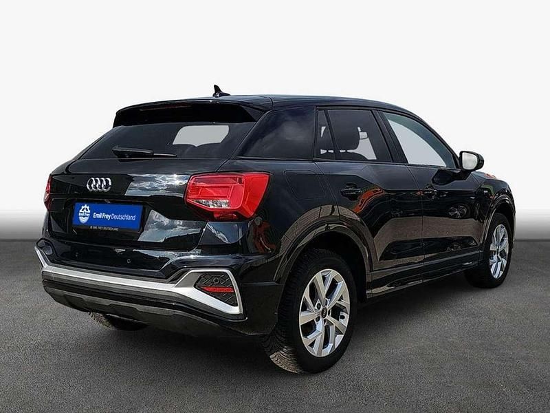 Gebraucht Audi Q2 S-Line 150 PS (110 kW) 2023 Mythos black metallic SUV