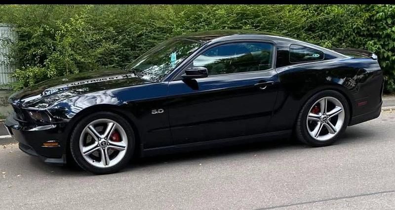 Gebraucht Ford Mustang 417 PS (306 kW) 2012 Schwarz Coupé
