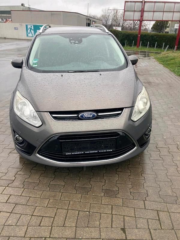 Gebraucht Ford Grand C-Max 140 PS (102 kW) 2013 Braun Van / Kleinbus