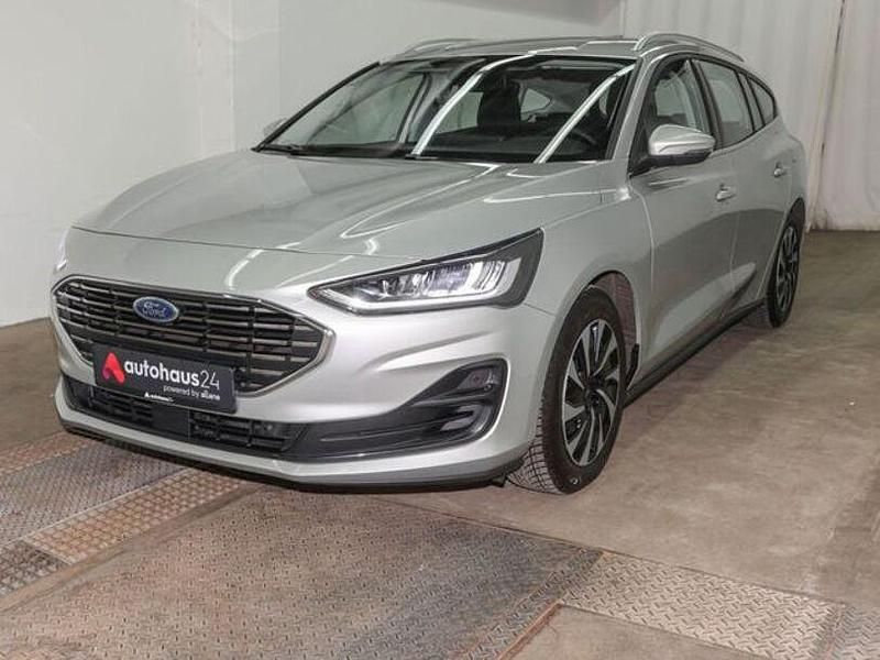 Gebraucht Ford Focus Titanium 116 PS (85 kW) 2024 Silber Kombi