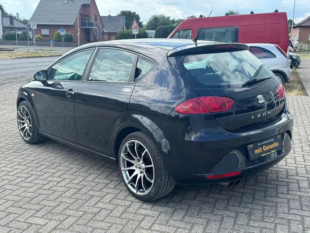 Gebraucht Seat Leon Style 125 PS (91 kW) 2010 Kleinwagen