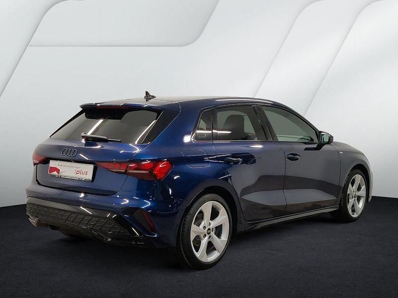 Gebraucht Audi A3 S-Line 150 PS (110 kW) 2026 Blau Limousine